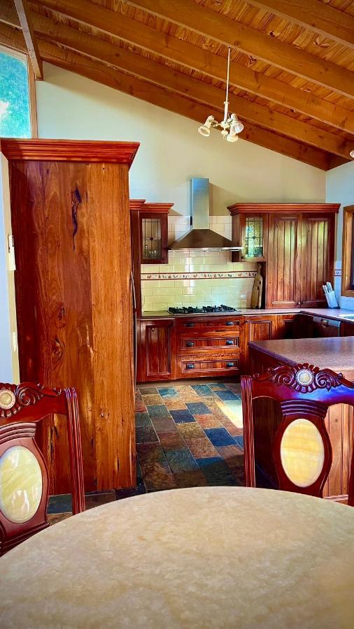 Melbourne Topview Villa In Dandenong Ranges Near Skyhigh Kalorama المظهر الخارجي الصورة